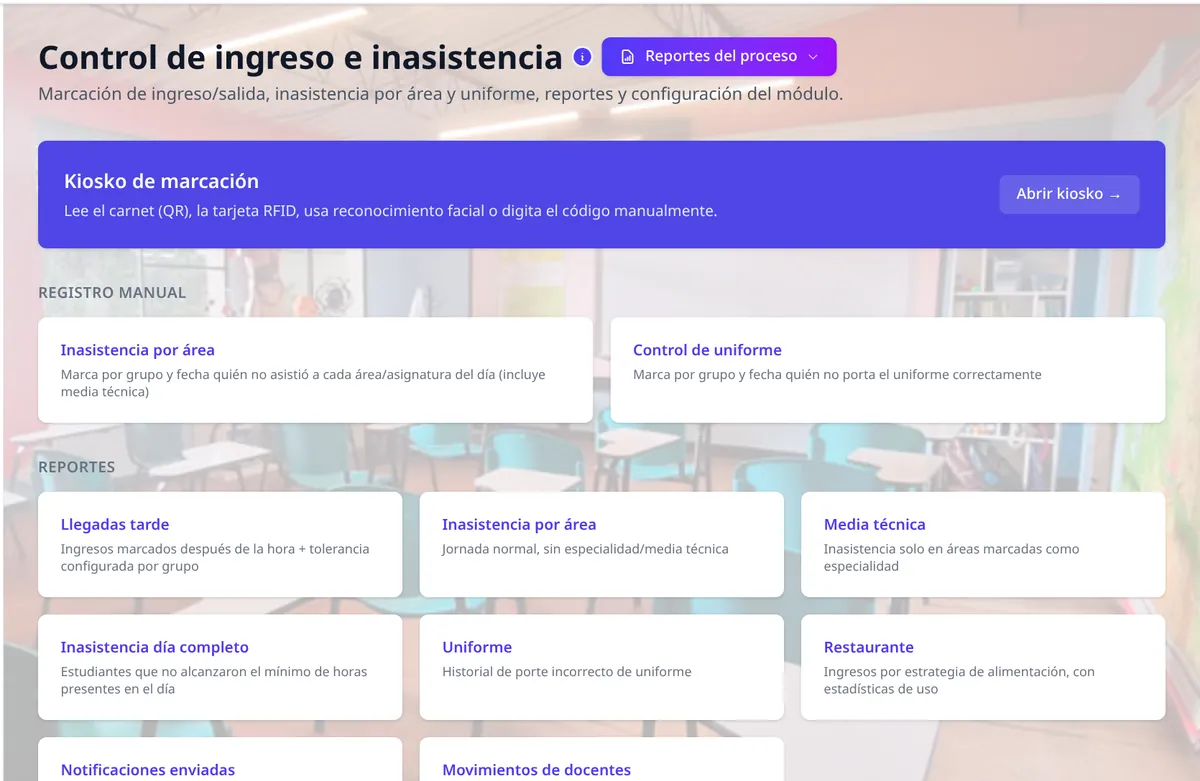 Pantalla de AKROS: Control de ingreso con QR, RFID o reconocimiento facial